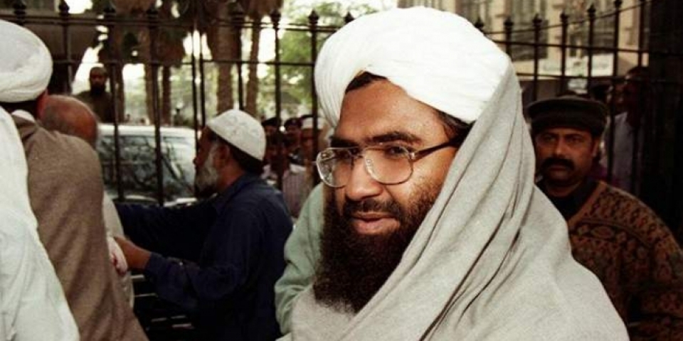 pakistan an do thach thuc tra dua nhau sau vu danh bom o kashmir