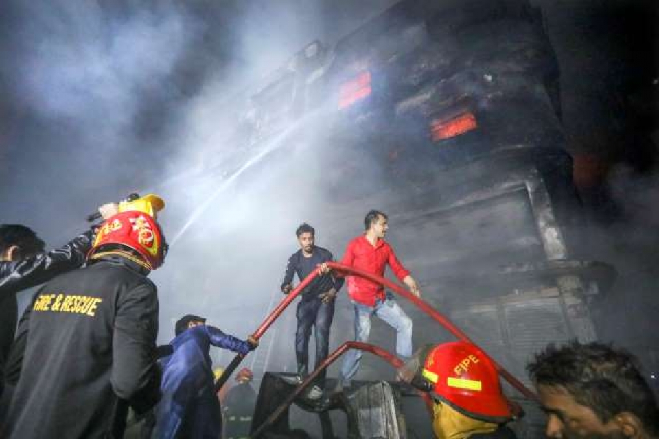 hoa hoan tai bangladesh so nguoi thiet mang tang manh hau het la phu nu va tre em