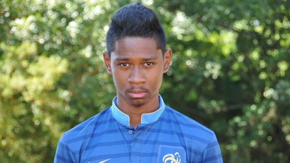 vff lien he moi cau thu khung ve khoac ao doi tuyen viet nam