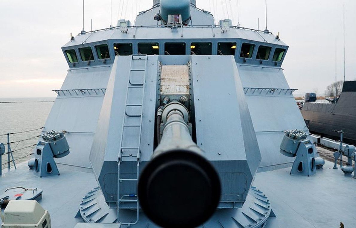 syria nga dieu 2 tau chien trang bi ten lua tho nhi ky tuyen bo se bao thu khung khiep