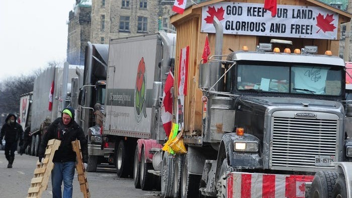 bieu tinh o canada giao thuong dinh tre my gay suc ep hang tram hiep hoi doanh nghiep keu cuu