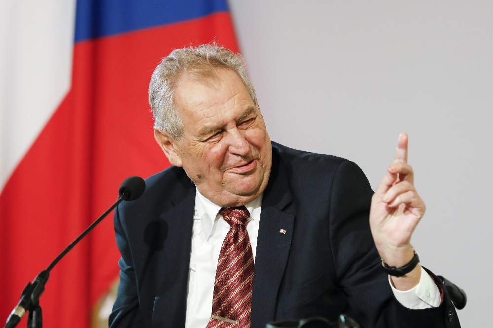 Tổng thống Czech nói hộ 'lòng' Nga: Moscow chẳng dại...