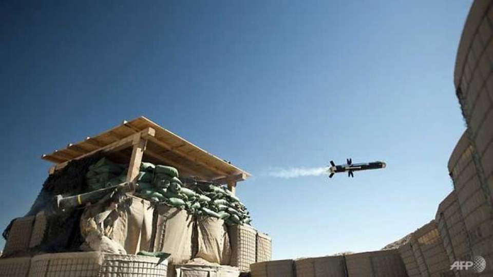 Mỹ quyết định bán tên lửa chống tăng cho Ukraine my quyet dinh ban ten lua chong tang cho ukraine