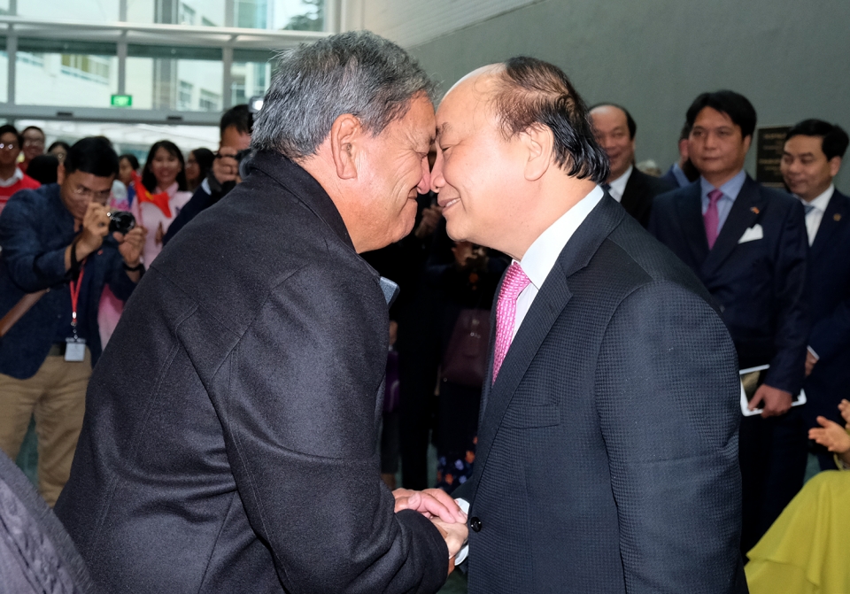 thu tuong tham dai hoc aut va gap go kieu bao tai new zealand