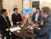 dai su nguyen anh tuan du le tot nghiep cao hoc chuyen nganh ngon ngu va van hoc viet nam