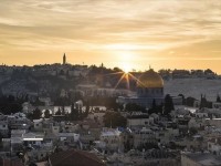 trung dong thoa thuan the ky hay that bai the ky