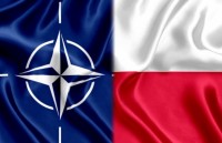 nga trien khai 2 tau ho tong nhom tau nato o bien den