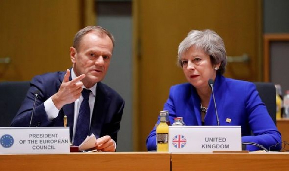 nghi vien chau au nen de ngo kha nang tri hoan lau dai brexit