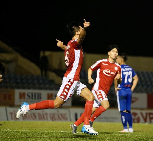 huan luyen vien clb tphcm giai thich ly do khong de cong phuong da toan tran voi clb quang nam