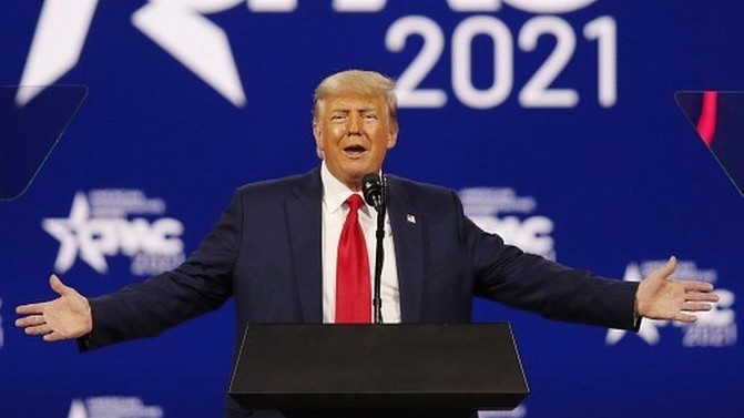 cuu tong thong my donald trump tai xuat tran an dang cong hoa va up mo du dinh tuong lai