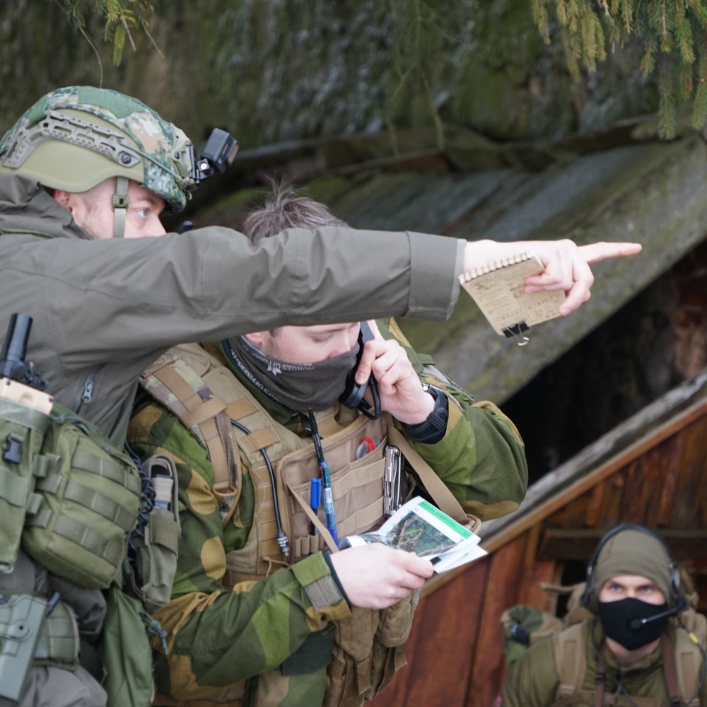 'Chó sói giận dữ' của NATO khấy đảo Baltic (Nguồn: Twitter)