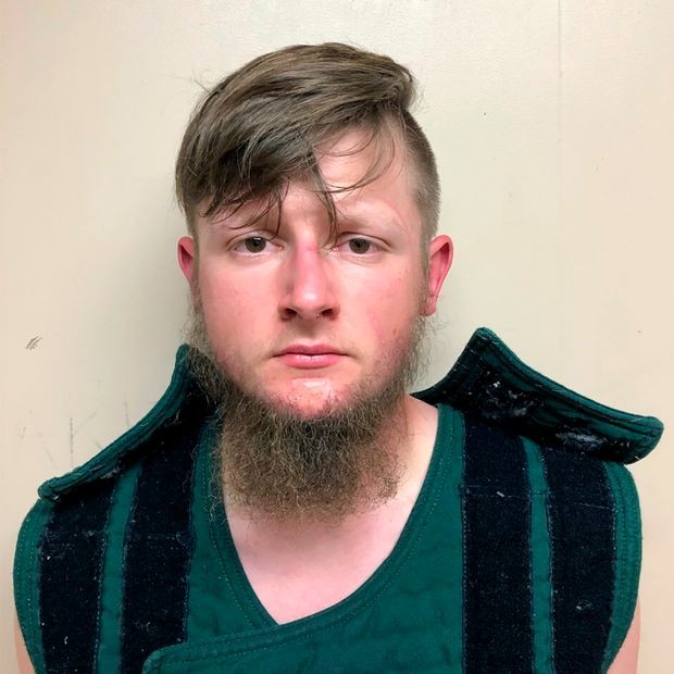 Xả súng chấn động ở Atlanta: 6 trong số 8 nạn nhân là người gốc Á, nghi phạm đối mặt loạt tội danh, Tổng thống Mỹ lên tiếng. (Nguồn: AP)