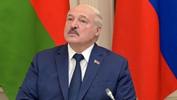 Nhật Bản tuyên bố trừng phạt Tổng thống Belarus, Ukraine tố Minsk đang đẩy quân sang