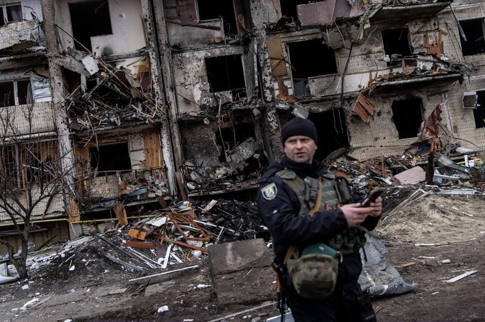 Xung đột Nga-Ukraine: Kiev dự tính thiệt hại 10 tỷ USD, LHQ nỗ lực tìm kiếm giải pháp xử lý khủng hoảng. (Nguồn: Getty Images)