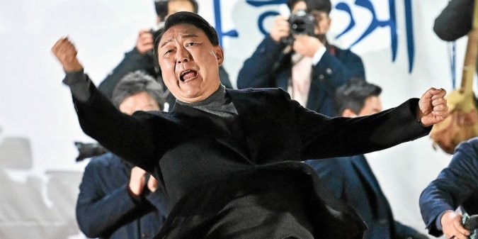 Bầu cử Tổng thống Hàn Quốc 2022 : Lộ diện Tổng thống mới, họp báo ngay rạng sáng, Mỹ gửi lời chúc. (Nguồn: AFP)