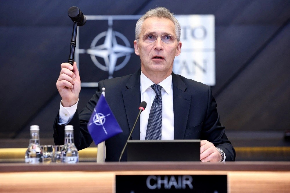 NATO từ chối 'bước vào' Ukraine, tuyên bố tăng cường hiện diện ở sườn Đông. (Nguồn: AFP)