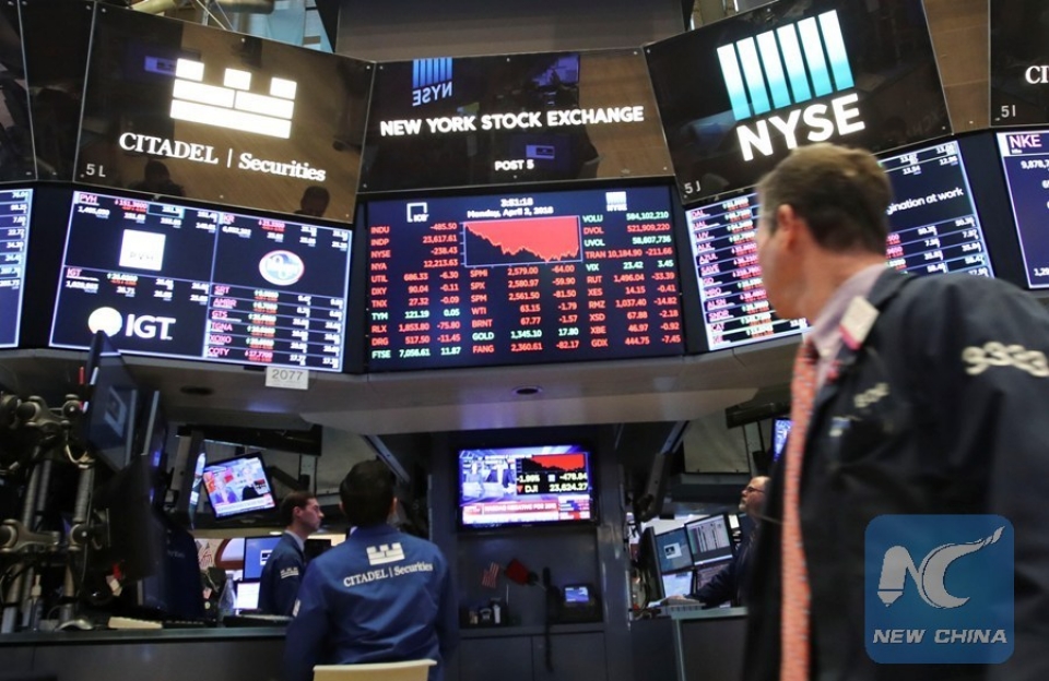 my ap thue thep va nhom moi canh bao gay ong dap lung ong