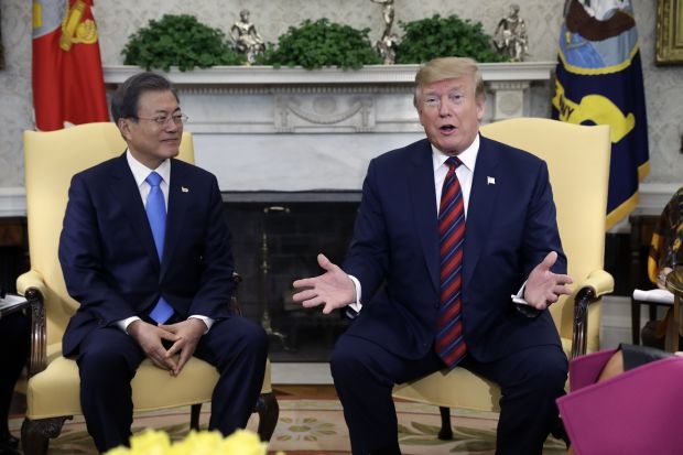 Tổng thống Mỹ và Hàn Quốc thảo luận về vấn đề Triều Tiên trước sự kiện DMZ tong thong my va han quoc thao luan ve van de trieu tien truoc su kien dmz