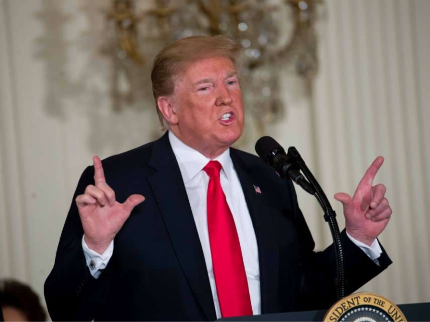 tong thong trump phan doi phu ta lam chung cho bao cao cua ong mueller