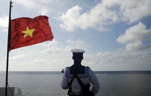 EU quan ngại về các hành động đơn phương ở Biển Đông, hủy hoại môi trường an ninh hàng hải trong khu vực eu quan ngai ve cac hanh dong don phuong o bien dong huy hoai moi truong an ninh hang hai trong khu vuc