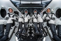 Falcon 9 'xé không gian' đưa dân thường lên thăm Trạm vũ trụ ISS, giá vé cho chuyến du hành là bao nhiêu?