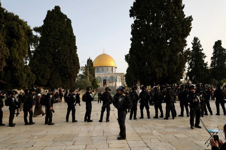 Xung đột Israel-Palestine: Đền thờ linh thiêng ở Jerusalem lại chứng kiến bạo loạn, ít nhất 12 người bị thương. (Nguồn: Anadolu)