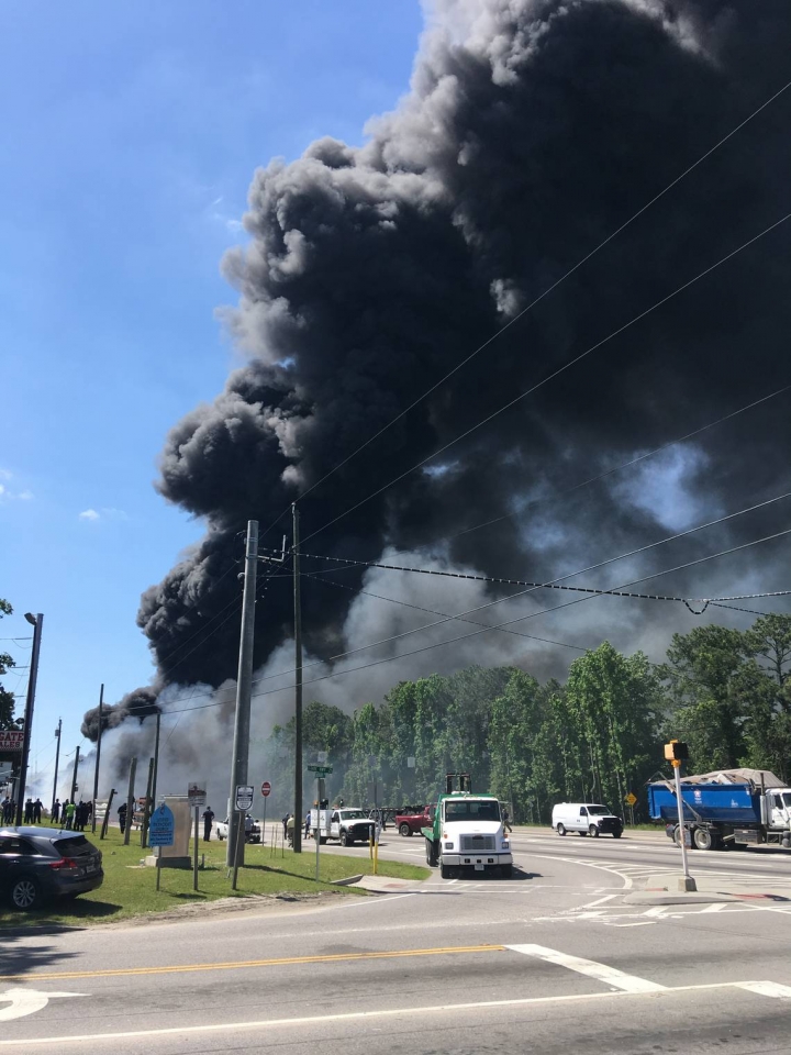 my roi may bay quan su toan bo 9 nguoi thiet mang