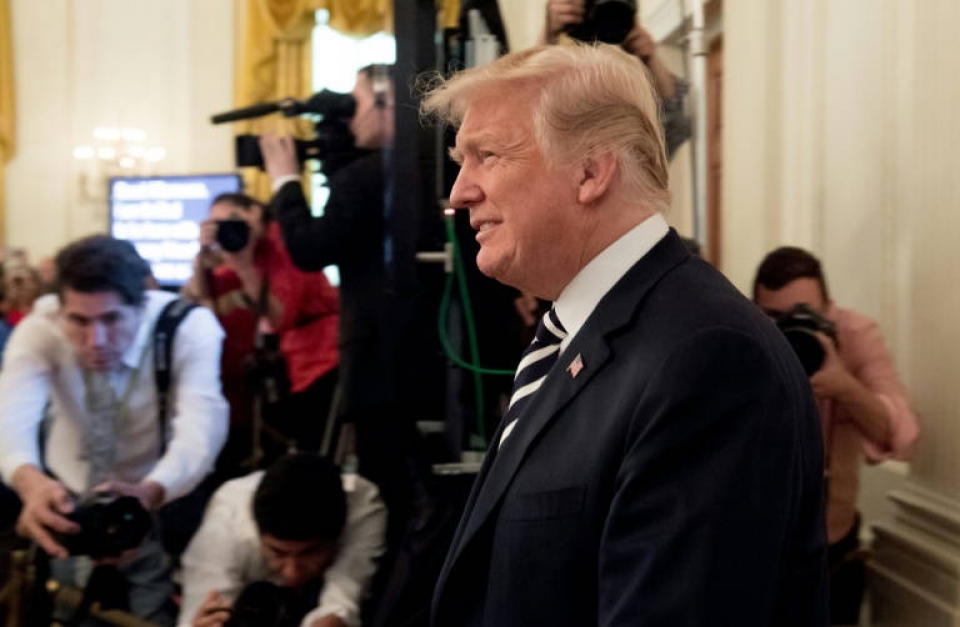 ong trump bong gio thong tin ve 3 cong dan my bi bat tai trieu tien