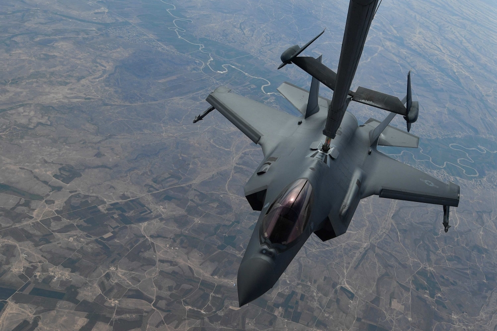 han quoc chinh thuc bay huan luyen khi tai chien luoc f35 a nhap tu my