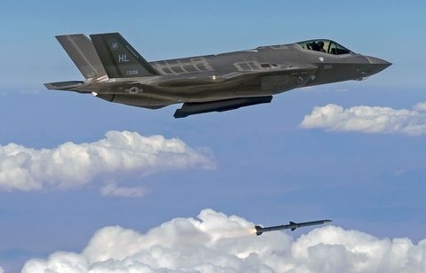 lau nam goc doa ngung san xuat may bay f 35 tai tho nhi ky