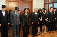 lanh dao cac nuoc tiep tuc gui dien chia buon nguyen chu tich nuoc le duc anh tu tran