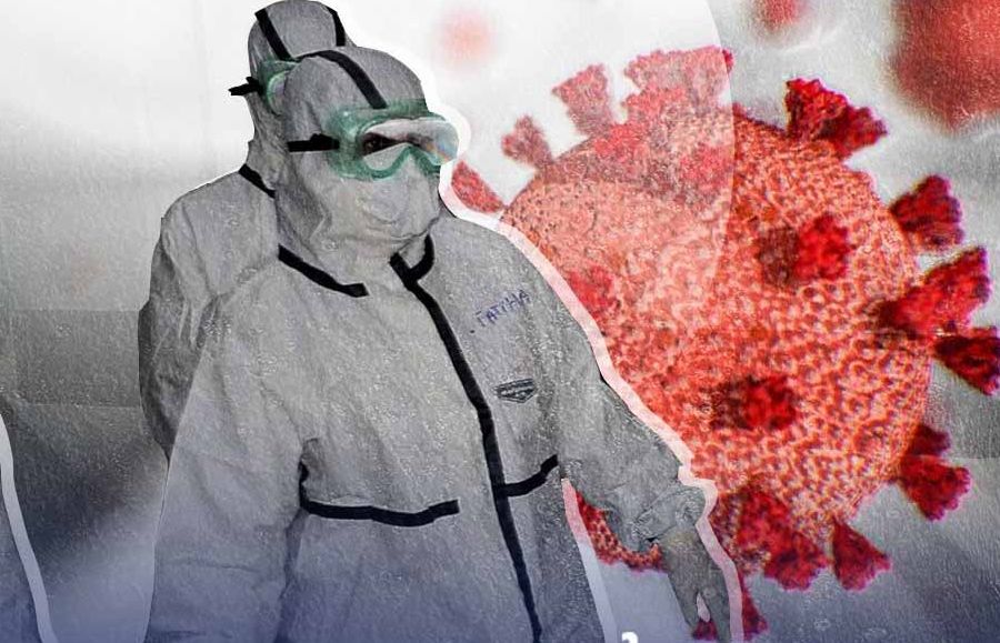 bac nguy co lay lan covid 19 trong nha trang ong trump xem xet han che tiep xuc voi pho tong thong pence