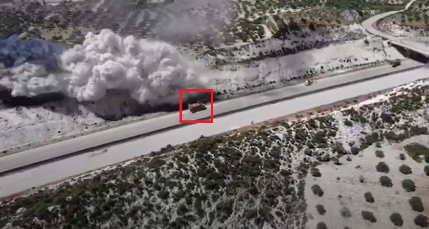 doan xe quan su tho nhi ky bi tan cong o mien bac syria da co binh si thiet mang