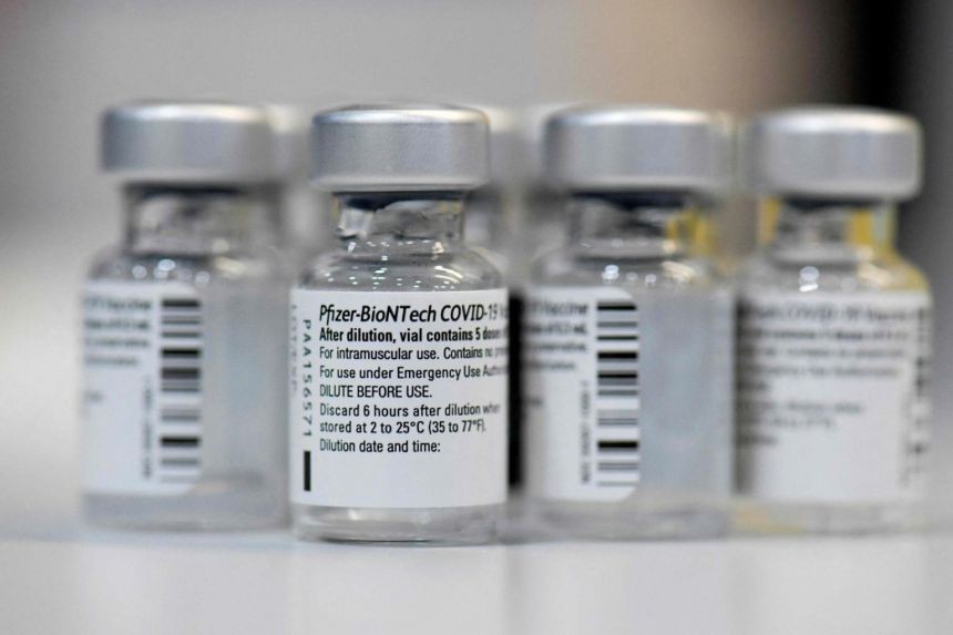 Vaccine Covid-19 của Pfizer-BioNTech bảo vệ lên tới 95%, ngăn ngừa các kết quả tồi tệ nhất từ biến thể Anh. (Nguồn: AFP)