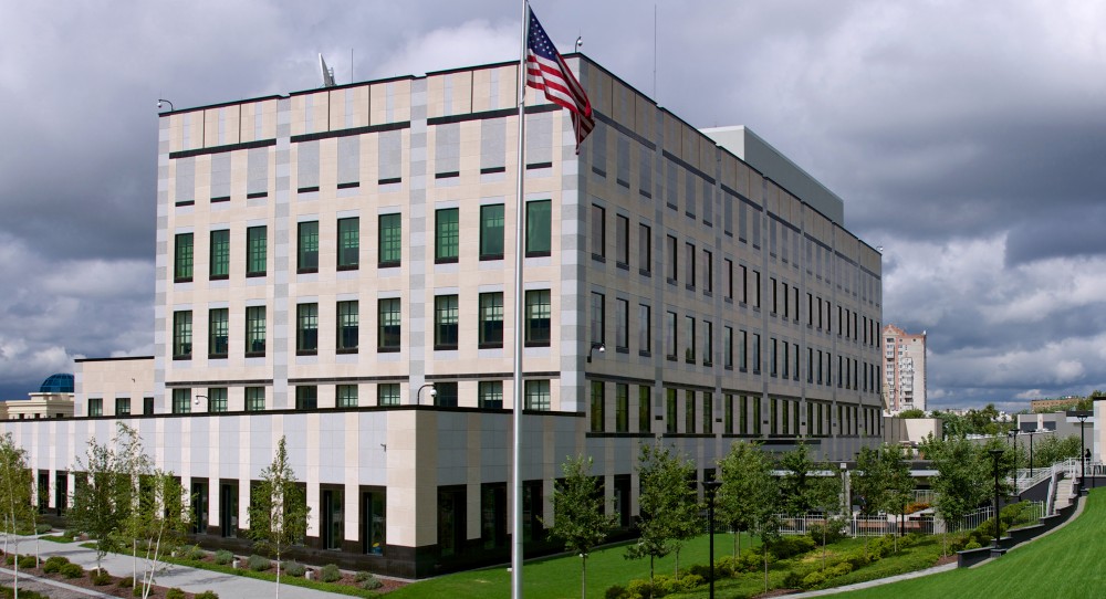 Miền Đông Ukraine: Pháo nã vào khu vực dân sự ở Donbass, Mỹ kéo Nga vào phàn nàn. (Nguồn: 112 UA)