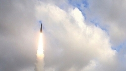 Tên lửa 'thoát' kiểm soát, rộng đường vươn tầm ra ngoài Bán đảo Triều Tiên, Hàn Quốc chưa thấy Trung Quốc chỉ trích