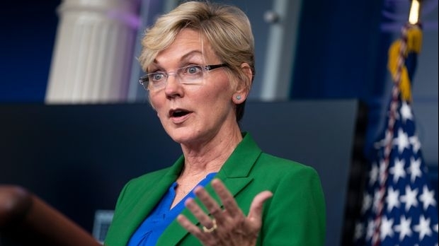 my tuyen bo dong chay phuong bac 2 nguy hiem van chuyen nguon khi ban nhat trai dat