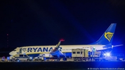 Lý do máy bay của Ryanair chuyển hướng, hạ cánh khẩn cấp xuống thủ đô Berlin của Đức