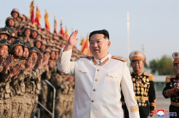 Triều Tiên 'ngược chiều gió phương Tây' tỏ lòng đoàn kết với Nga