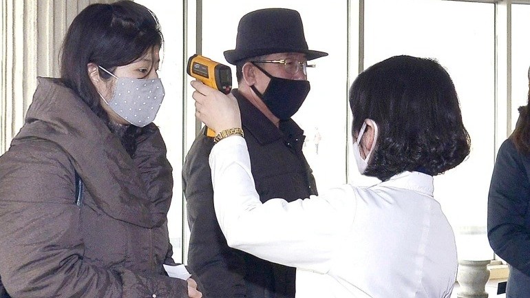 han quoc sot sang ho tro trieu tien ung pho covid19 binh nhuong lang im