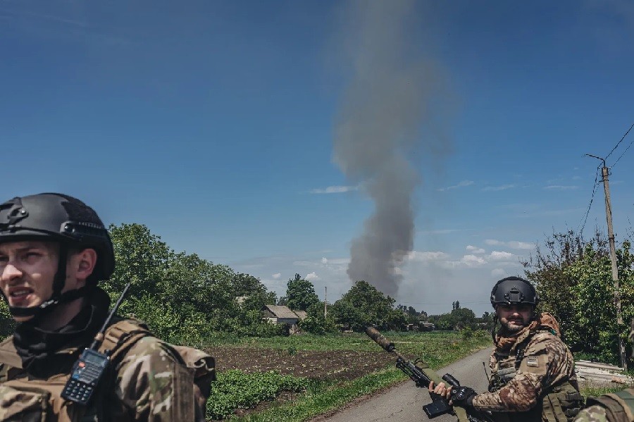 Ukraine nói giao tranh ở miền Đông đang khốc liệt nhất, Nga phát cảnh báo, gạt phắt đề xuất của Italy. (Nguồn: Gety Images)
