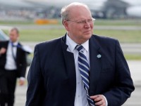 tong thong my sa thai mot co van an ninh cap cao vi vo