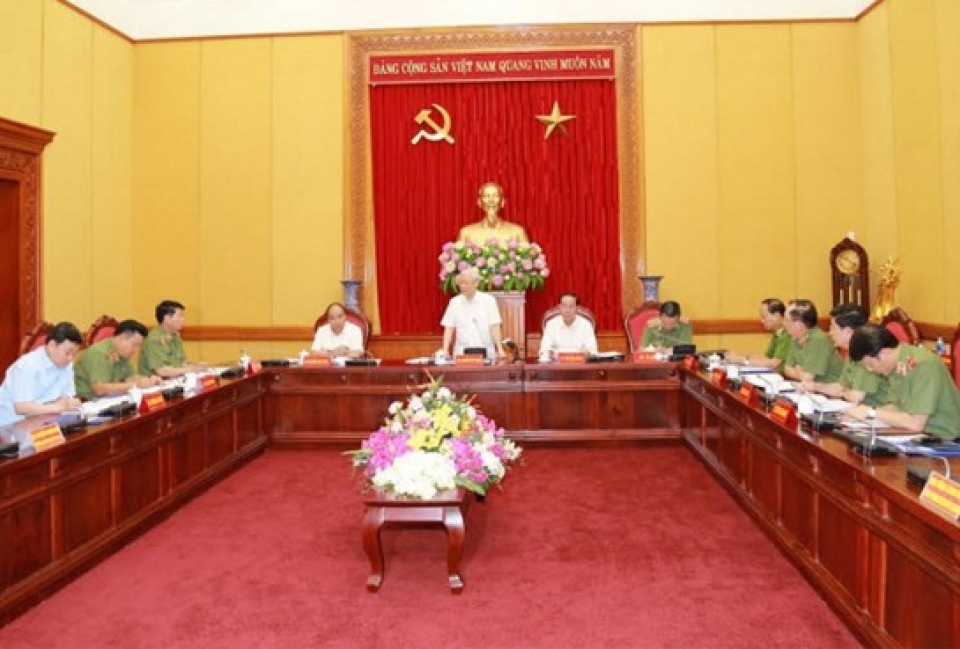 tong bi thu chi dao sap xep bo may nhan su cong an