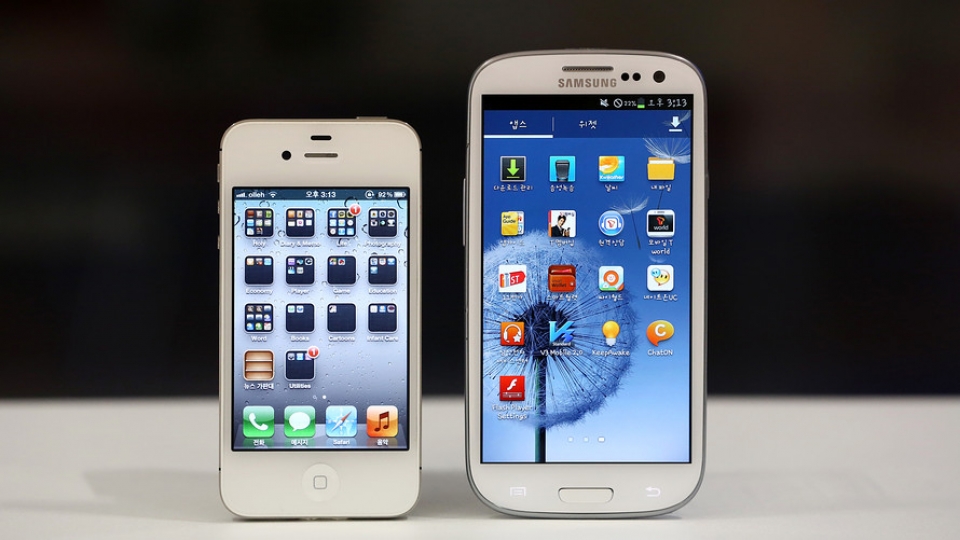 apple va samsung ket thuc tranh chap keo dai ve thiet ke