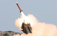 Mỹ và Canada lên kế hoạch chống lại mối đe dọa tên lửa từ Nga