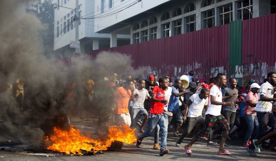 haiti phe doi lap phat dong bieu tinh chong chinh phu ton that lon ve nguoi