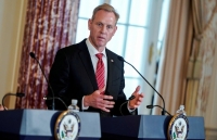 thuong vien my phe chuan ong esper lam bo truong quoc phong