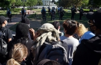 6000 nguoi tham gia bieu tinh tai thu do washington my lo ngai bao luc