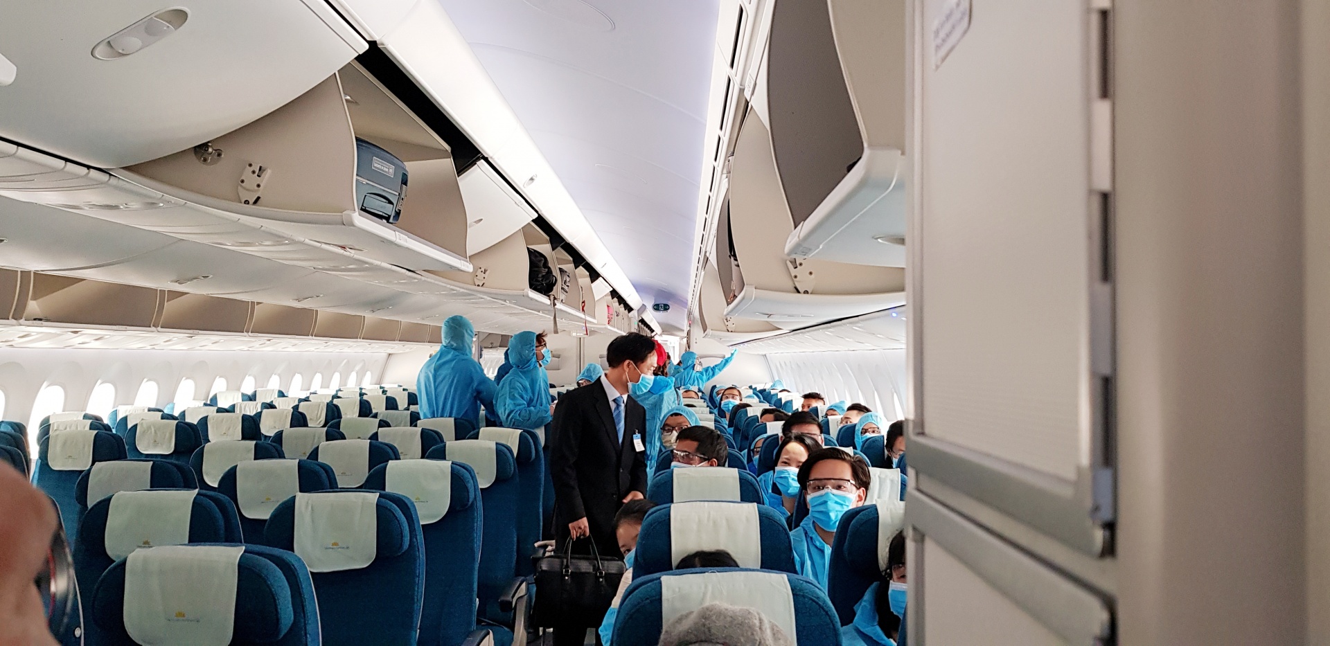 dich covid 19 cong dan viet nam tu thuy dien va phan lan ve nuoc duoc cach ly tap trung