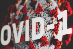 dich covid 19 han quoc co the phai quay lai gian cach xa hoi phap se mo cua thap eiffel tro lai